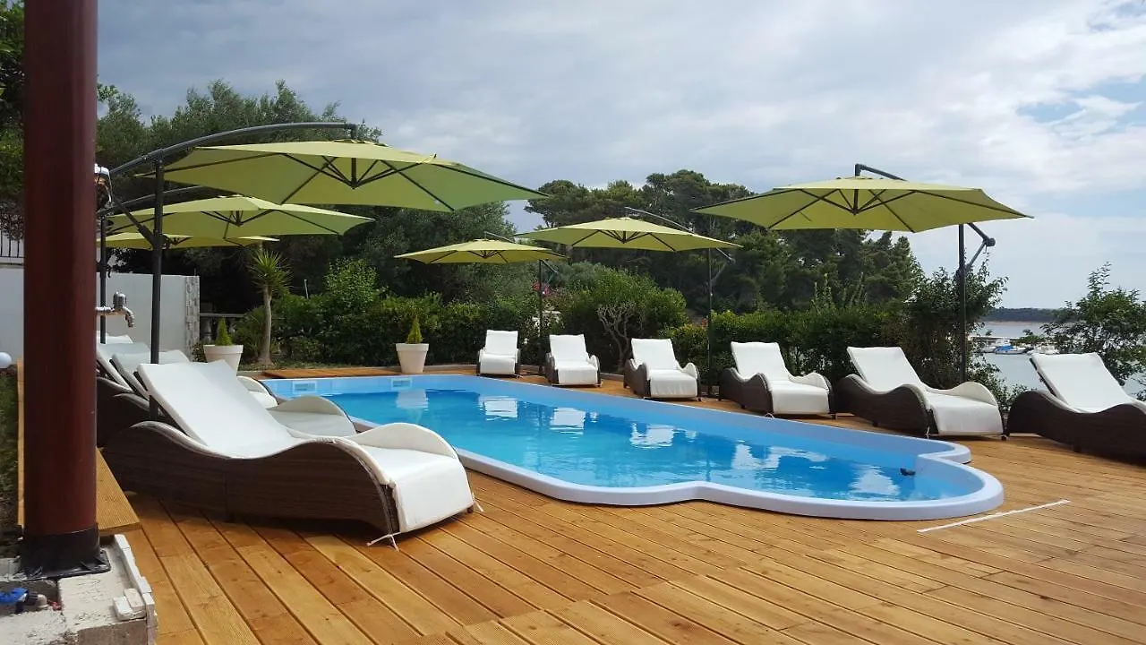 Apartment Peky Rab Island